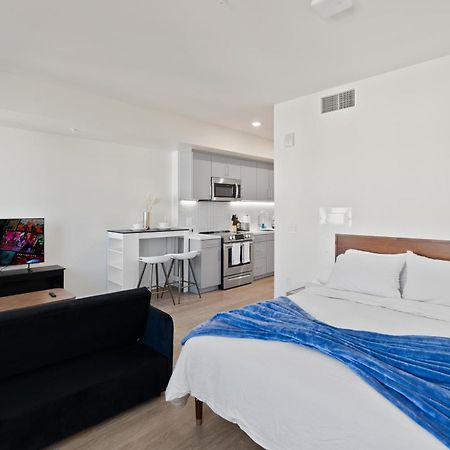 Bright Studio On Sunset Blvd, Free Parking, Gym, And Pool Los Angeles Zewnętrze zdjęcie