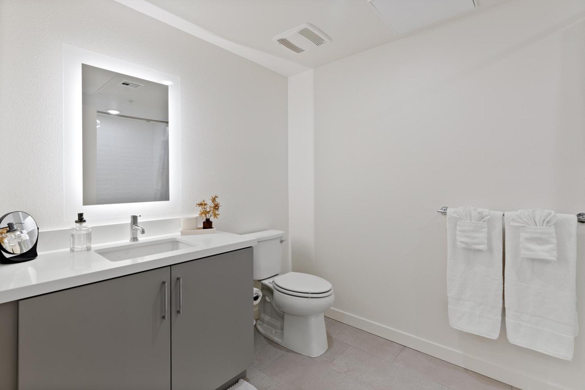 Bright Studio On Sunset Blvd, Free Parking, Gym, And Pool Los Angeles Zewnętrze zdjęcie